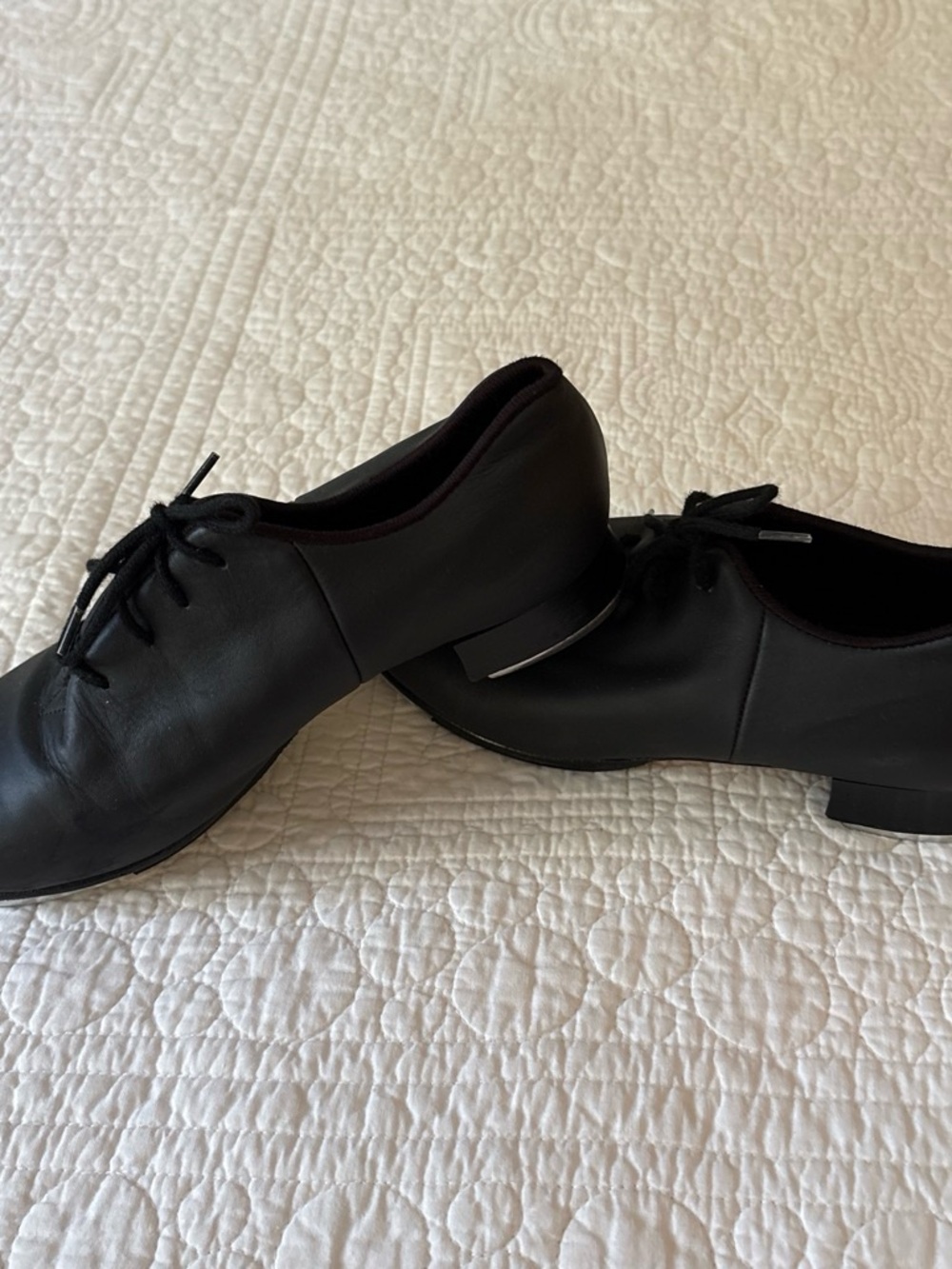Classic Black Leather Lace-Up Tap Shoes